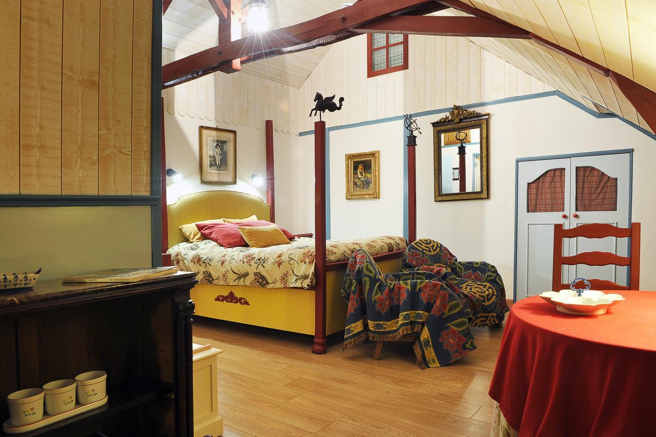L'Auberge De Thenay Екстер'єр фото