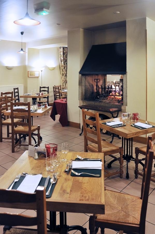 L'Auberge De Thenay Екстер'єр фото